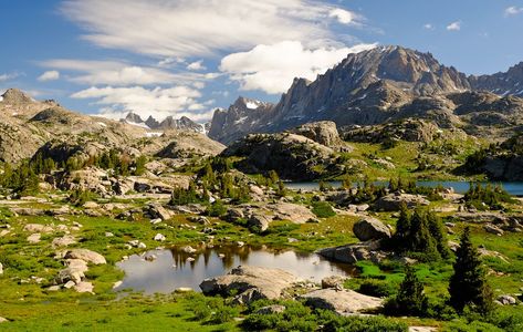 How to backpack in the Wind River Range, Wyoming Wind River Range Wyoming, Wyoming Travel, Wind River, Island Lake, Backpacking Travel, Beautiful Places To Visit, Most Beautiful Places, Solo Travel, Wyoming