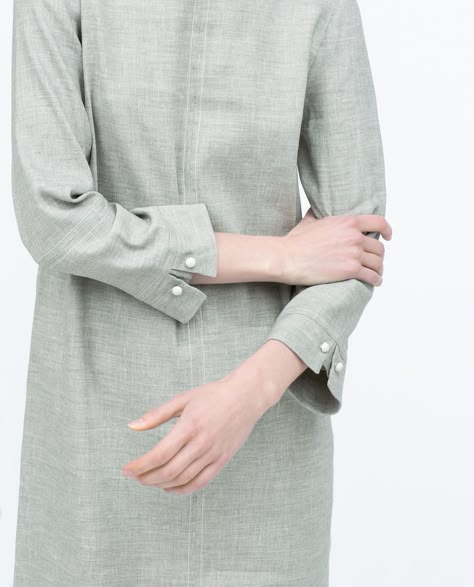 STRAIGHT SEAMED DRESS - Dresses - WOMAN | ZARA United States Manset Lengan, Áo Blu, Sewing Sleeves, Kurti Sleeves Design, Kurta Neck Design, Cotton Kurti Designs, Mode Abaya, Dress Neck Designs, Designer Kurtis