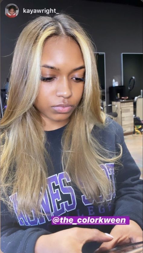 Lunch Idea For Husband, Bayalage Blonde Black Women, Light Brown Bolyoge Hair, Blonde Hair Color On Black Women, Honey Blonde Tape Ins Black Women, Honey Blonde Silk Press Natural Hair, Honey Blonde Balayage Black Women, Black Girls With Blonde Hair Natural, Blonde Hair Color Ideas For Black Women