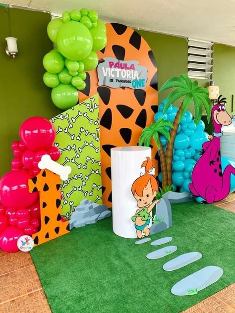 Flintstones 1st Birthday Party Ideas, Flinstone Themed Food, Pebbles Flintstone Party Decor, Flintstones Baby Shower Ideas, Flinstone Party Ideas, Pebbles Flintstone Birthday Party, Flinstones Birthday Party Two, Flintstone First Birthday, Pebbles 1st Birthday Party Ideas