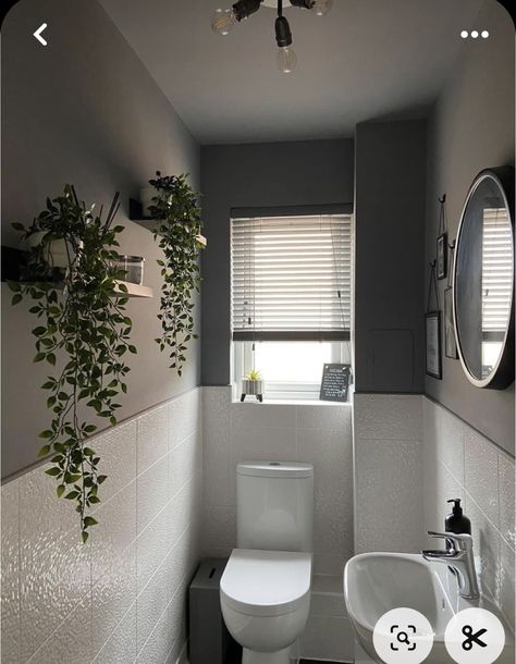 Small Toilet Design, Small Downstairs Toilet, Kleiner Pool Design, Toilet Room Decor, White Toilet, Small Toilet Room, Bathroom Remodel Pictures, Downstairs Toilet, Small Bathroom Makeover