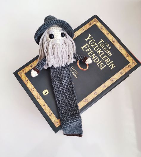 Lord Of The Rings Crochet Patterns, Lord Of The Rings Crochet, Lotr Crochet, Lord Of The Rings Gifts, Lords Of The Rings, Rings Gifts, Crochet Bookmark, Crochet Bookmarks, Gandalf