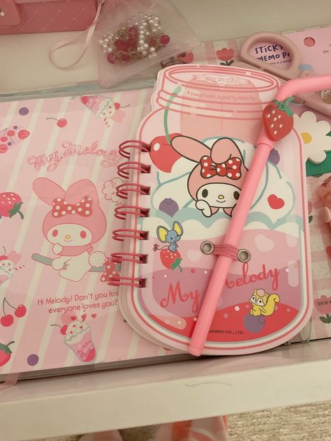 Botella Aesthetic, My Melody Notebook, Cute My Melody, Kawaii School, Cute Stationary School Supplies, Kawaii Room Decor, Stationary School, Cute Stationary, Kawaii Room