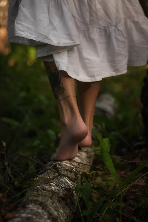 Forest Photoshoot, Portret Feminin, Yoga Photoshoot, Yoga Aesthetic, Nature Photoshoot, Shotting Photo, Dreamy Photography, Pose Fotografi, Summer Photoshoot