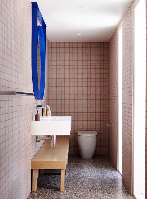 Modern Bold Bathroom, Mirror On Tiled Wall, Checkerboard Tiles Bathroom, Blue Round Mirror, Tile With Colored Grout, Large Tiles In Bathroom, Pink Grout, Terrazzo Bathroom Design, Punchy Aesthetic