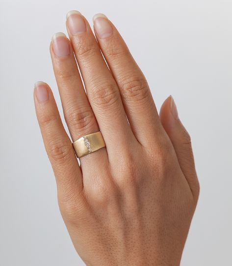 The Chunky Gold Rings You Didn't Know You Needed for Summer Boho Wedding Bands, Wide Wedding Bands, Favorite Engagement Rings, Soft Gamine, Wedding Band Designs, Morganite Engagement, Torn Paper, Morganite Engagement Ring, Gold Wedding Rings