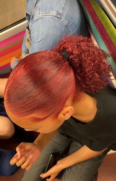 Burgundy Hair Dye, Hair Stripes, Hair Black Women, Dyed Curly Hair, Natural Hair Bun Styles, Peekaboo Hair, Dyed Red Hair, Ginger Hair Color, Dyed Hair Inspiration