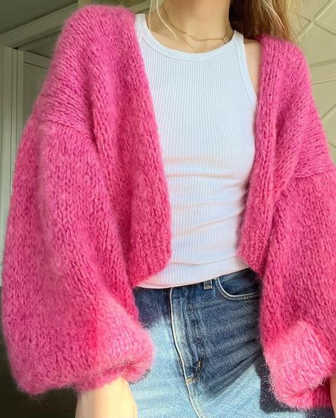 Hayley Knits on Instagram: "The Meadow Cardigan in Magenta 💗 head to HayleyKnits.com to get yours. There is one ready to ship left!" Magenta Cardigan, Pink Cardigan, The Meadows, Colorful Fashion, Dark Pink, Lookbook, Ootd, Knitting, Pink