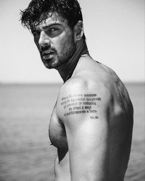 Handsome Italian Men, Michele Morrone, Italian Men, Bodo, Photography Poses For Men, Hot Actors, Poses For Men, Male Body, Bearded Men