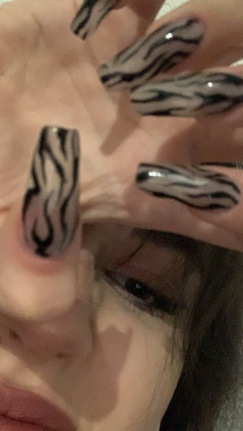 Goth Nails, Grunge Nails, Kawaii Nails, Girls Nails, Dream Nails, Fire Nails, Pretty Acrylic Nails, Chic Nails, Short Acrylic Nails