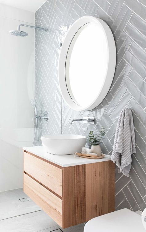 Makeover Kamar Mandi, Patterned Wall Tiles, Simple Bathroom Designs, Minimalist Bathroom Design, Scandinavian Bathroom, Spa Like Bathroom, Trendy Bathroom, Simple Bathroom, Minimalist Bathroom