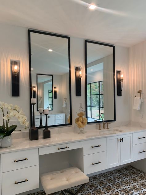 Black Mirror Frame Bathroom Master Bath, Oversized Bathroom Mirror, Tall Bathroom Mirrors, Bathroom With Big Mirror, Long Bathroom Mirror, Large Bathroom Mirror Ideas, Tall Mirrors, Casita Ideas, Master Addition