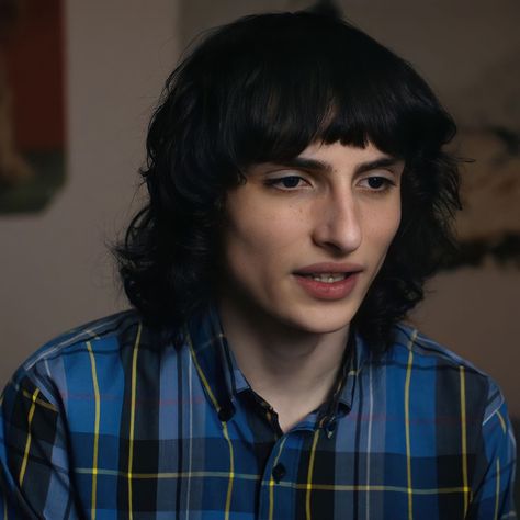 Mike Wheeler Pfp, Mike Wheeler Season 4, Hunger Games Districts, Mike Wheeler, Stranger Things Mike, Photos For Profile Picture, Finn Wolfhard, Timothee Chalamet, Season 4