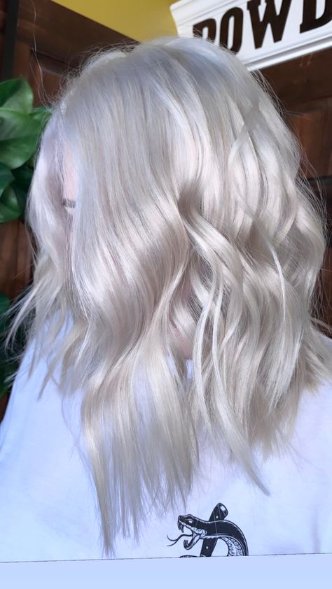 Platinum White Highlights, Deminsional Platinum Blonde, Icy Blonde Shag, Brunette To White Blonde, Dyed Platinum Blonde Hair, Platinum Ice Blonde Hair With Low Lights, Grey Platinum Blonde Hair, Ice Ash Blonde Hair, Platinum White Hair Silver Icy Blonde