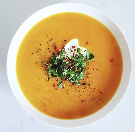 Low fodmap butternut squash and sweet potato soup Low Fodmap Squash Soup, Low Fodmap Butternut Squash Soup, Low Fodmap Butternut Squash Recipes, Low Fodmap Potato Soup, Low Fodmap Sweet Potato Recipes, Fodmap Soup Recipes, Low Fodmap Soup Recipes, Low Fodmap Soup, Fodmap Soups