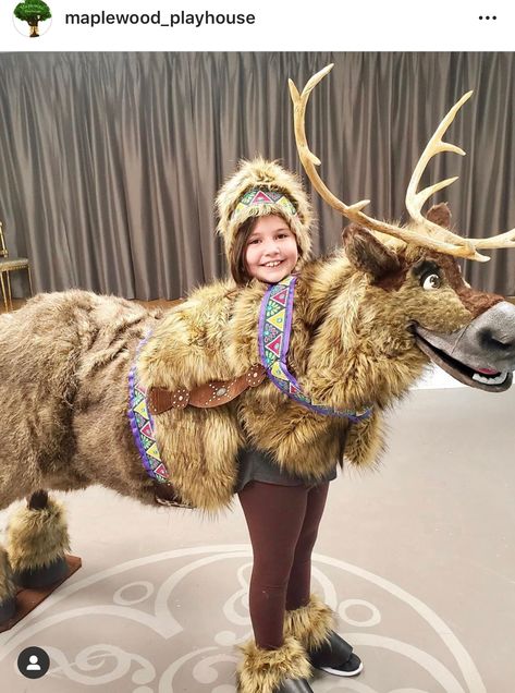 Alce Sven Frozen Costume, Rudolf Costume, Sven Costume, Frozen Halloween Costumes, Frozen Play, Lion King Play, Sven Frozen, Frozen Jr, Frozen Musical