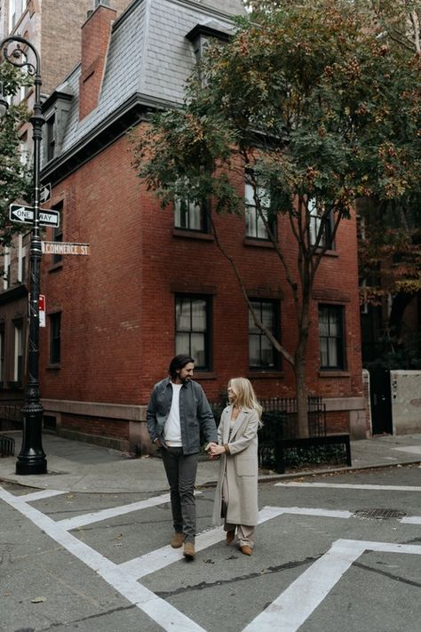 Downtown Photoshoot, Boston Engagement Photos, Engagement Photos Nyc, Fall Nyc, Nyc Streets, Casual Engagement Photos, Photography Moodboard, Styled Engagement Shoot, Nyc Photoshoot