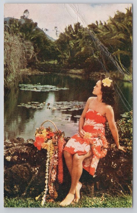 #eBay #Hawaii #Chrome #Unposted #Honolulu Coldplay Paradise, Polynesian Art, Rock Vintage, Hawaiian Art, Vintage Hawaii, Local Girls, Postcard Printing, Vintage Hawaiian, Island Style