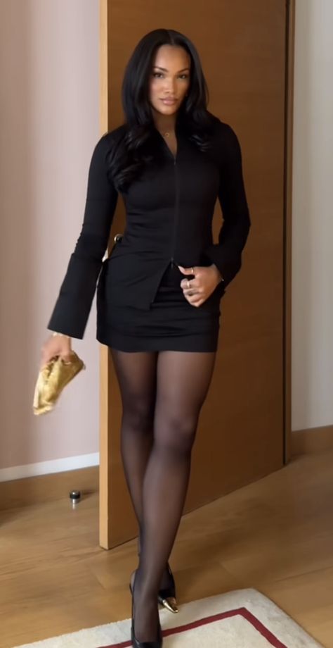 Pantyhose Outfit Winter, Pantyhose Outfit, Winter Fits, Winter Outfits, Fall Winter, Christmas