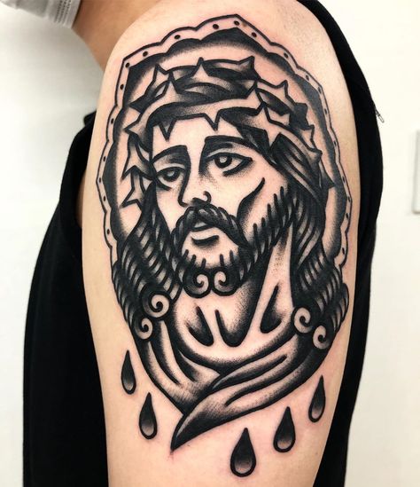 Traditional Jesus Tattoo Design, American Traditional Jesus Tattoo, Jesus Traditional Tattoo, American Traditional Angel, Christian American Traditional Tattoos, Traditional Jesus Tattoo, Jesus Portrait Tattoo, Back Arm Tattoo, Tattoo Ideas Tumblr