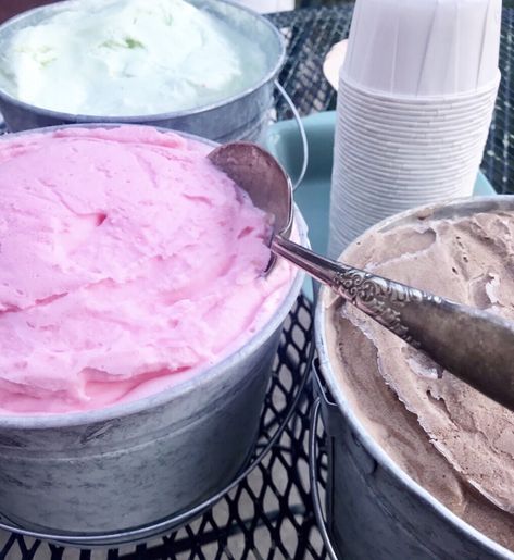 Spumoni Ice Cream Recipe, Homemade Spumoni Ice Cream, Spumoni Ice Cream, Apple Pie Ice Cream, Frozen Dessert Recipe, Make Ice Cream, Ice Cream Popsicles, Instant Pudding, Ice Cream Desserts