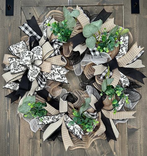 Country Wreaths Farmhouse, Beach Wreaths, Organized Office, House Wreath, Farmhouse Wreaths, Ribbon Wreaths, Wine Cork Wreath, Faux Boxwood, Cork Wreath