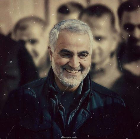 Ghasem Soleimani, Sardar Soleimani, General Soleimani, Qasem Soleimani, Karbala Video, Iran Culture, Adobe Photoshop Design, Poetry Pic, Graduation Picture Poses