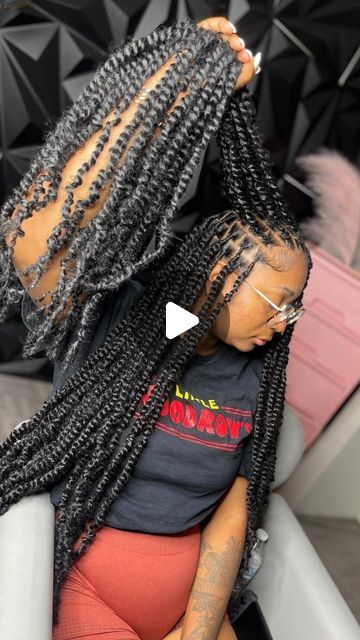 Hair Fashion/Discussions on Instagram: "Amazing?? Passion twists with wrapped base🔥👉 ______Follow, @letstalkhair_ng for dopest hairstyles, hair fashion and discussions

🔍Check out my highlights, stories, and link in bio for available stylists and special deals going on

DM FOR DIFFERENT PROMO /ADS PACKAGES AVAILABLE 
______________________

✂️Featured stylist: @queenofslay_locs
📍: #austintx 
DM HER👆 FOR THIS STYLE

______________________

CHECK OUT AND FOLLOW 👇

✂️ @WHATHAIRDAILY for dopest🔥 wigs and weaves styling tutorials
💅@NAILSTALKDAILY for dopest🔥 nail arts tutorials and fashion
______________________

IGNORE

#braids #braidstyles  #hair  #naturalhairstyles #crochetbraids    #knotlessbraids #lemonadebraids #boxbraids    #softlocs #butterflylocs #locs   #explorepage  #inspira Passion Twists, Hair Fashion, Special Deals, Nail Art Tutorial, Nail Arts, Crochet Braids, Braid Styles, Box Braids, Locs