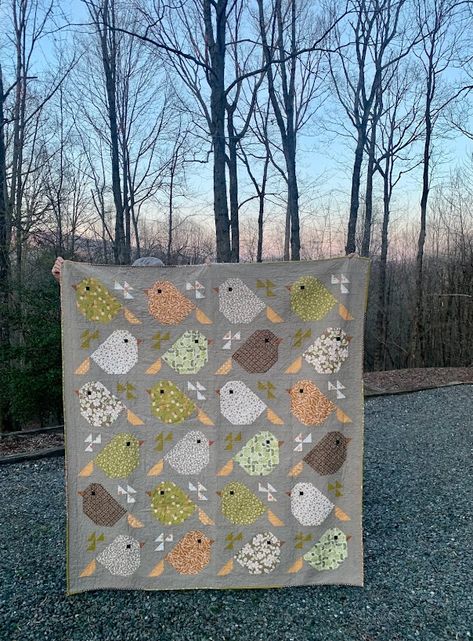 sparrows quilt Sparrows Quilt Pattern Free, Sparrows Quilt, Sparrow Quilt, Maiden Hair, Quilt Pattern Free, Bird Quilt Blocks, Quilt Panels, Crumb Quilt, Quilting Blocks