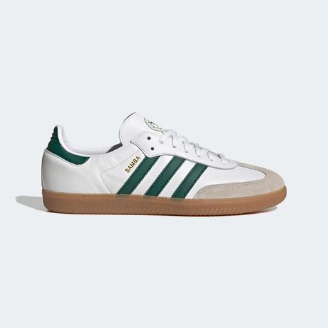 Show your colors on the world's biggest stage in these adidas Samba shoes. Inspired by Mexico's home jersey, serrated 3-Stripes stand out in green against the crisp white of the smooth leather upper, while the team's brand-new badge takes pride of place on the tongue. Other signature Samba details, including the T-toe and gum rubber outsole, combine for the perfect soccer-inspired finish. Samba Shoes, Mexico Soccer, High Fashion Runway, Adidas Samba Og, Look Retro, Adidas Kids, Adidas Sneaker, Mens Lifestyle, Adidas Samba Sneakers