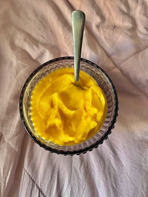 mango coconut ice cream milk dessert vegan food delicious yummy tasty yum idea breakfast dinner lunch snack aesthetic healthy Recipe Coconut Milk, Mango Recipe, Frozen Mango, Mango Recipes, Coconut Milk, Oats, Frozen, Mango, Coconut