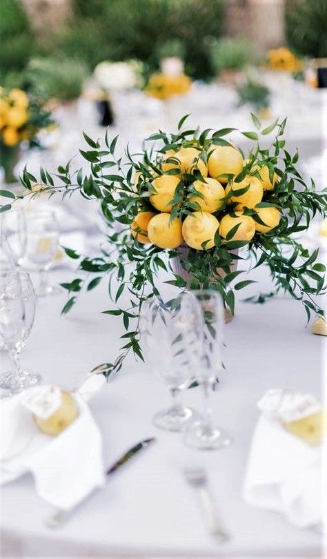 Lemon Themed Party, Lemon Centerpieces, Rancho Las Lomas Wedding, Lemon Themed Bridal Shower, Lemon Wedding, Lemon Theme, Citrus Wedding, Tafel Decor, Themed Bridal Shower