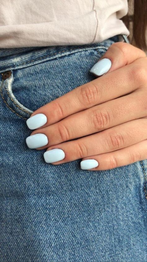 Cute Plain Gel Nails, Solid Gel Nails Colors, Simple Short Nails Solid Color, Nails Inspo Plain Color, Cool Solid Color Nails, Plain Color Gel Nails, Solid Manicure Colors, Short Nails Ideas Solid Color, Pretty Solid Nail Colors