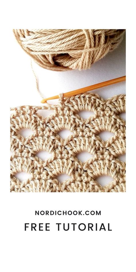 This free crochet tutorial shows how to make the arcade stitch step-by-step. It includes detailed photo instructions. This stitch is a repeat of four rows and it is suitable for beginners. Crochet Pattern With Holes, Crochet Decorative Stitches, Open Crochet Stitches, Maglia Fair Isle, Crochet Throw Pattern, Quick Crochet Patterns, Crochet Motif Patterns, Crochet Tops Free Patterns, Crochet Stitches For Beginners