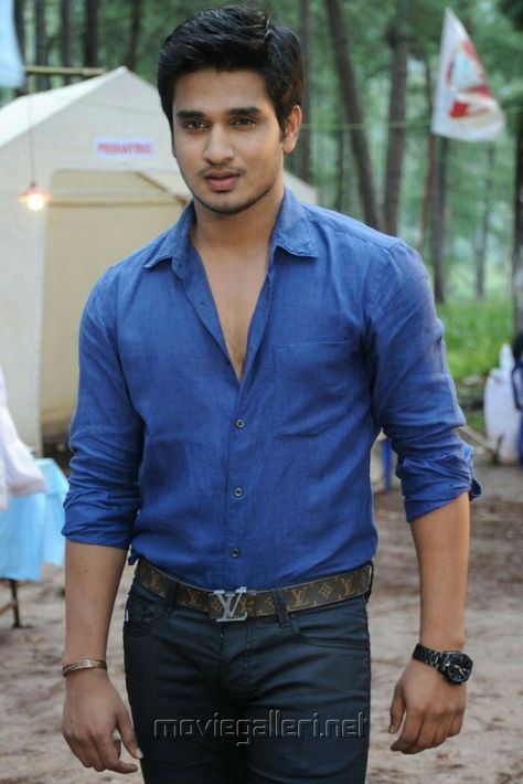 Nikhil Siddharth, South Actors, Bollywood Men, Beginner Skin Care Routine, Police Outfit, Tea Wallpaper, South Star, Joker Hd Wallpaper, Indian Star