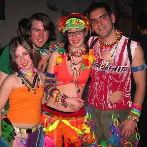 Rave Outfits 90s, 90s Rave Aesthetic, 90s Rave Fashion, Rave Party Outfit, Rave Outfits Women, Rave Aesthetic, Rave Outfits Men, 90s Rave, Rave Style