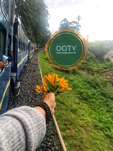 Ooty Train Photography, Ooty Photography Poses, Hill Station Vacation Outfits, Photography Poses In Ooty, Hills Station Photography Poses, Photo Poses In Ooty, Photoshoot In Ooty, Ooty India Aesthetic, Poses In Hill Station