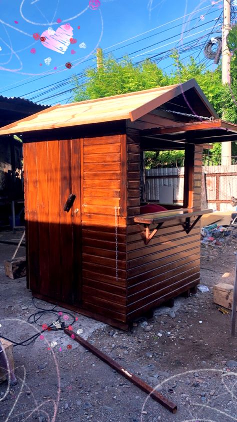 Kiosko madera tipo cabañita fresco Shed, Outdoor Structures, Cabin, House Styles, Bar, Quick Saves, Home Decor, Home Décor