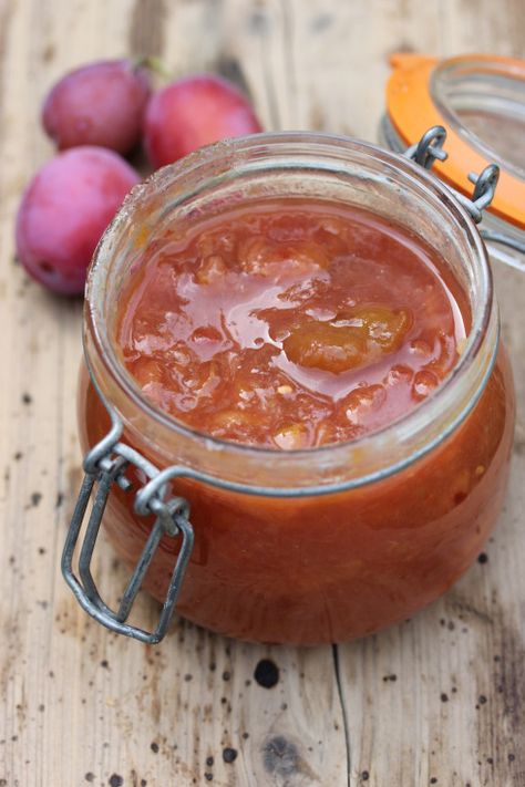 Spicy plum chutney | Wolves in London Plum Chutney Recipes, Plum Chutney, Plum Recipes, Marmalade Recipe, Relish Recipes, Plum Jam, Spread Recipes, Jelly Recipes, Wild Edibles