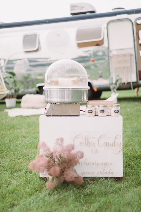 Cotton Candy Bridal Shower Ideas, Cotton Candy Truck, Wedding Cotton Candy, Wedding Cotton Candy Bar, Cotton Candy Bar, Cotton Candy Cart, Food Cart Business, Cotton Candy Wedding, Cotton Candy Favors