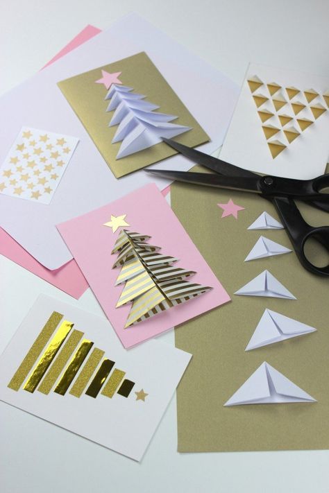 Weihnachtskarten basteln mit Geschenkpapier Diy Jul, Christmas Origami, 15 Diy, Diy Christmas Cards, Christmas Cards To Make, Kirigami, Christmas Cards Handmade, Christmas Activities, Xmas Crafts