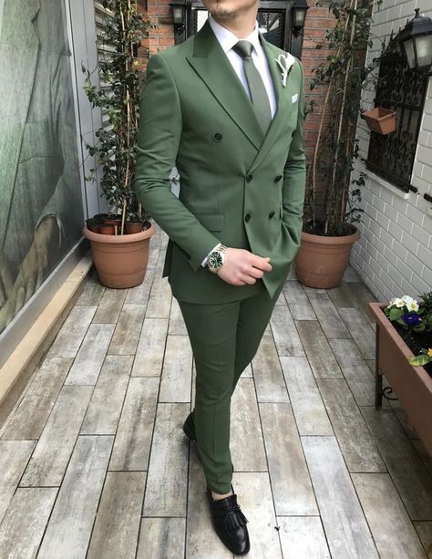 Thanks for the kind words! ★★★★★ "Great fit. great service. Would recommend." KEVIN.ROBBINS https://etsy.me/3V35dYT #etsy #green #solid #formalevent #weddingsuits #doublebreasted #suits #dinnerpartysuits #weddingwear #partywear Dark Green Suit Men, Green Suits, Green Suit Men, Double Breasted Suit Men, Party Wear Suits, Green Wedding Suit, Prom Suits For Men, Suit Man, Masculine Fashion