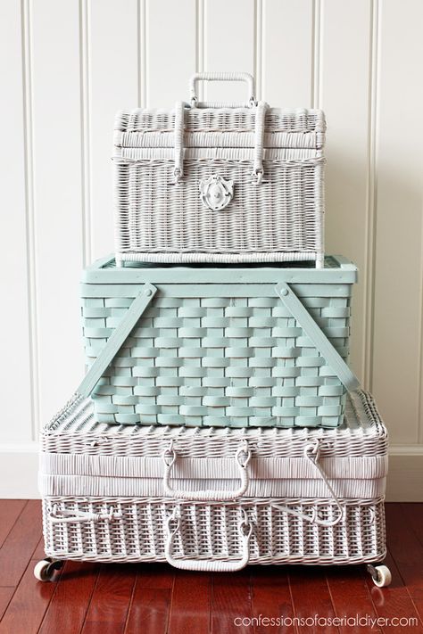 Spray paint picnic baskets to stack for charming extra storage! Wicker Basket Decor, Basket Makeover, Vintage Picnic Basket, Painted Baskets, Picnic Baskets, Wicker Picnic Basket, Vintage Picnic, Wicker Basket, Repurposed Furniture