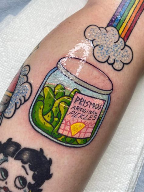 Prismos Pickles Adventure Time, Pickle Tattoo, Jar Of Pickles, Adventure Time Tattoo, Pickle Jar, Pickle Jars, Cute Tattoos, Adventure Time, Pickles