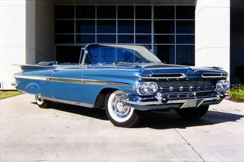 Chevrolet Impala Convertible 1959r Chevy Convertible, Speedy Gonzales, Classic Cars Trucks Hot Rods, Best Muscle Cars, American Classic Cars, Blue Car, Holy Cow, Chevy Impala, Cat Eyes