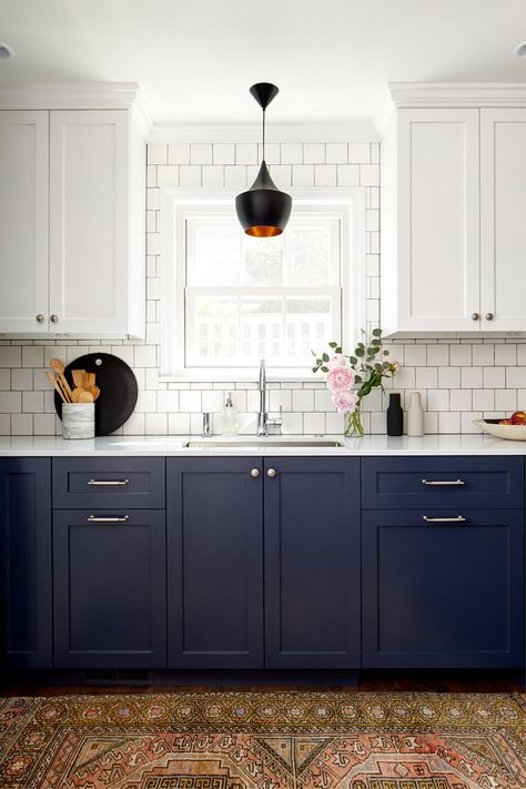 Magnolia_Traditional_Interior_Design Black Aesthetic Home, Blue Black Aesthetic, Northwest Interior Design, Sink Window, Luxe Decor, Blue Kitchen Cabinets, Seattle Homes, Kitchen Remodeling Ideas, Renovation Diy