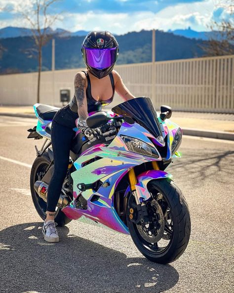 Moto Ninja, Purple Motorcycle, Motorcycle Momma, Pink Motorcycle, Female Motorcycle Riders, Motos Yamaha, Image Moto, Motorcross Bike, Custom Sport Bikes