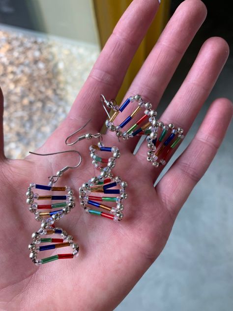 #dna #biology #school #giftideas #gifts #teacher Biology Earrings, Dna Beads, Dna Bracelet, Dna Biology, Biology Gifts, Dna Earrings, Biology Jewelry, Dna Jewelry, Seed Bead Crafts