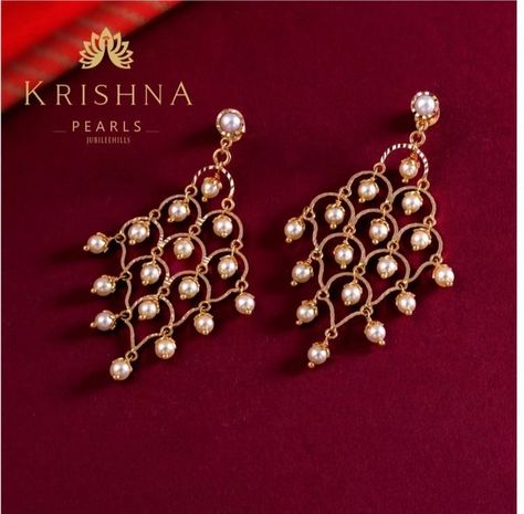 New Gold Jewellery Designs 2022, Light Weight Earrings Gold, Buttalu Earrings Gold, Light Weight Gold Earrings, Big Earrings Gold, Gold Earrings For Kids, Small Earrings Gold, Pearl Earrings Designs, Gold Earrings Indian