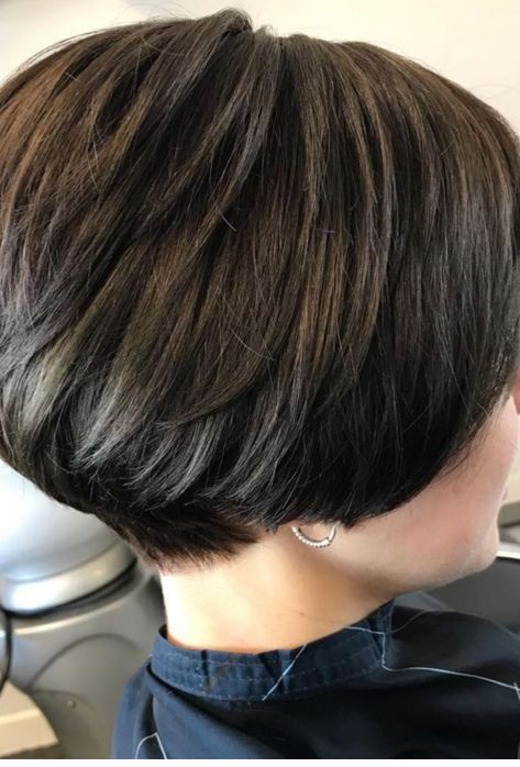 Longer Pixie, Short Brunette Hair, Stacked Bob, Chin Length, Short Hairstyles For Thick Hair, Best Short Haircuts, Short Bob Haircuts, Hair Shades, Pixie Haircuts